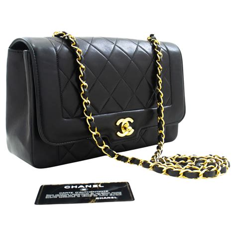 chanel vintage chain shoulder bag